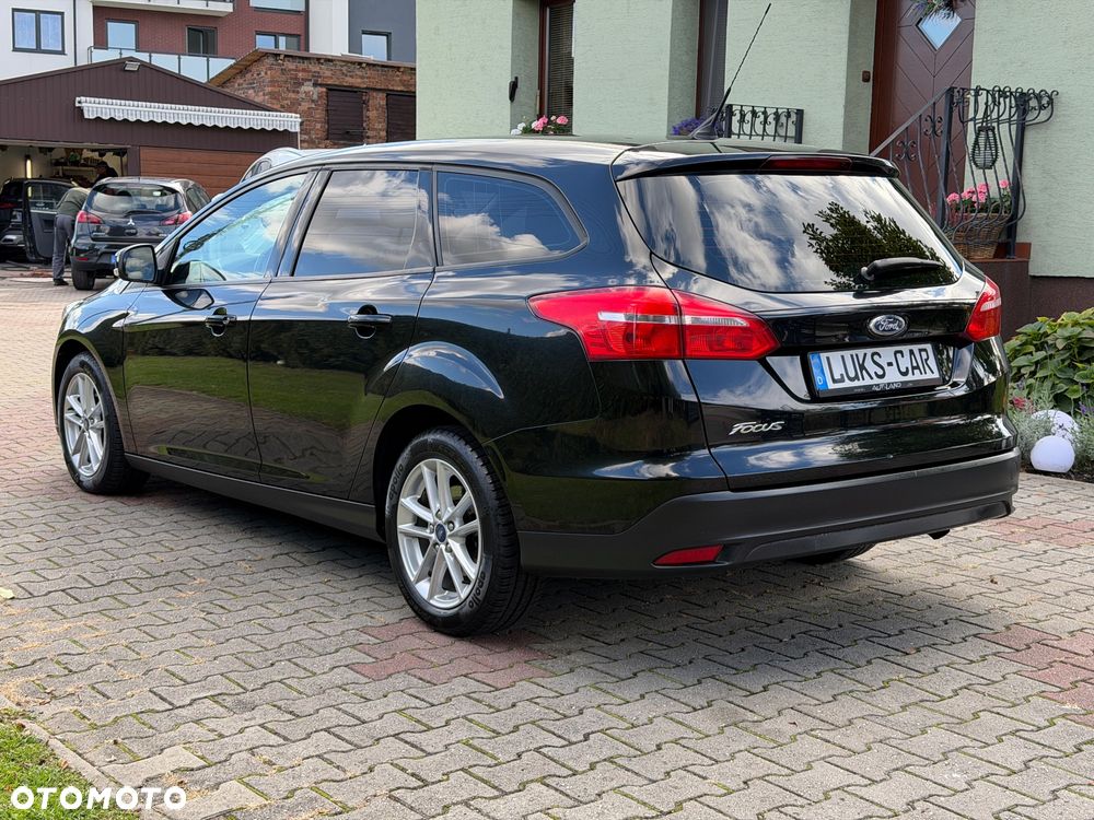 Ford Focus 1.6 TI-VCT Champions Edition - 5