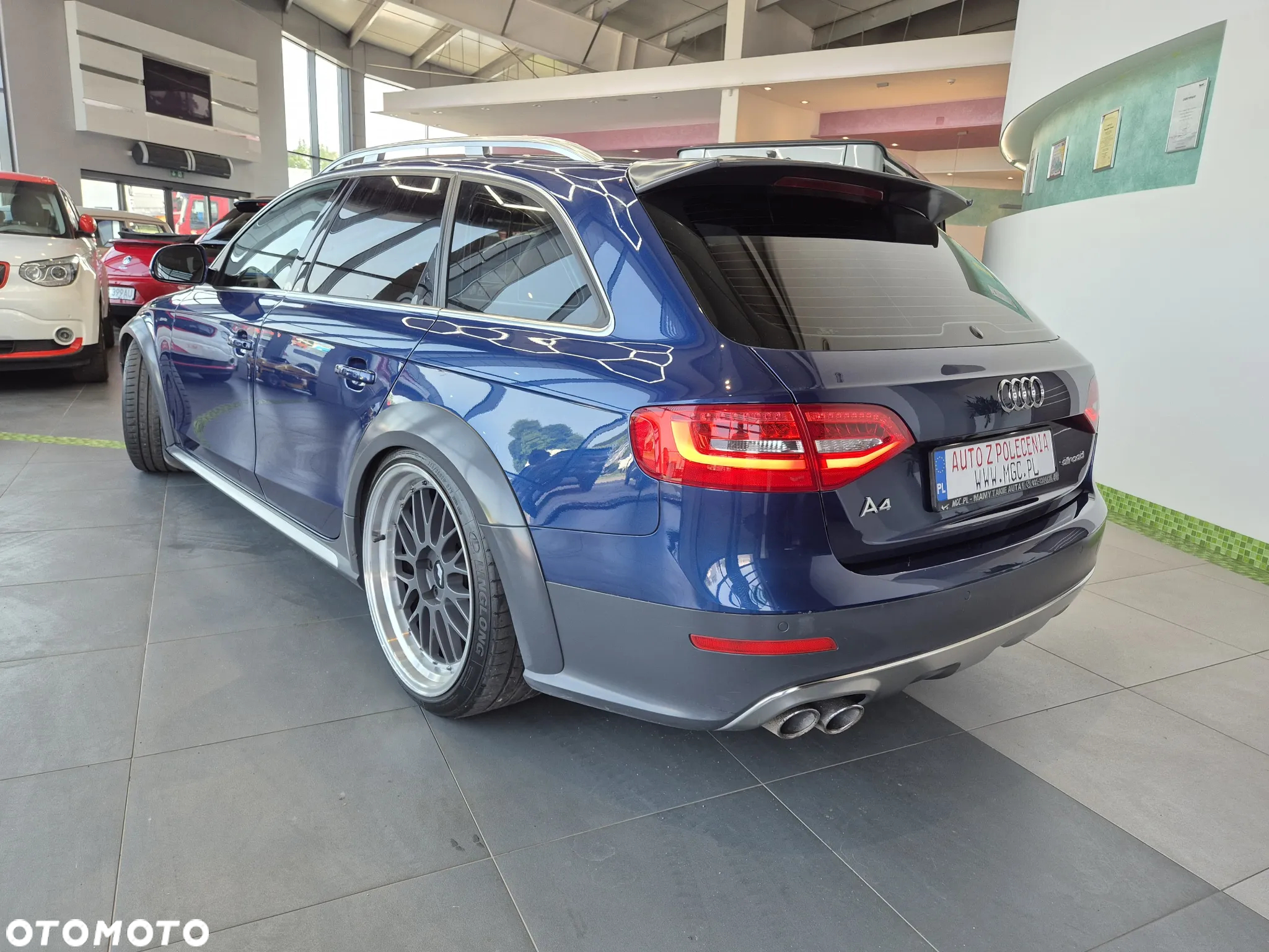 Audi A4 Avant 2.0 TDI DPF quattro S tronic S line Sportpaket - 10