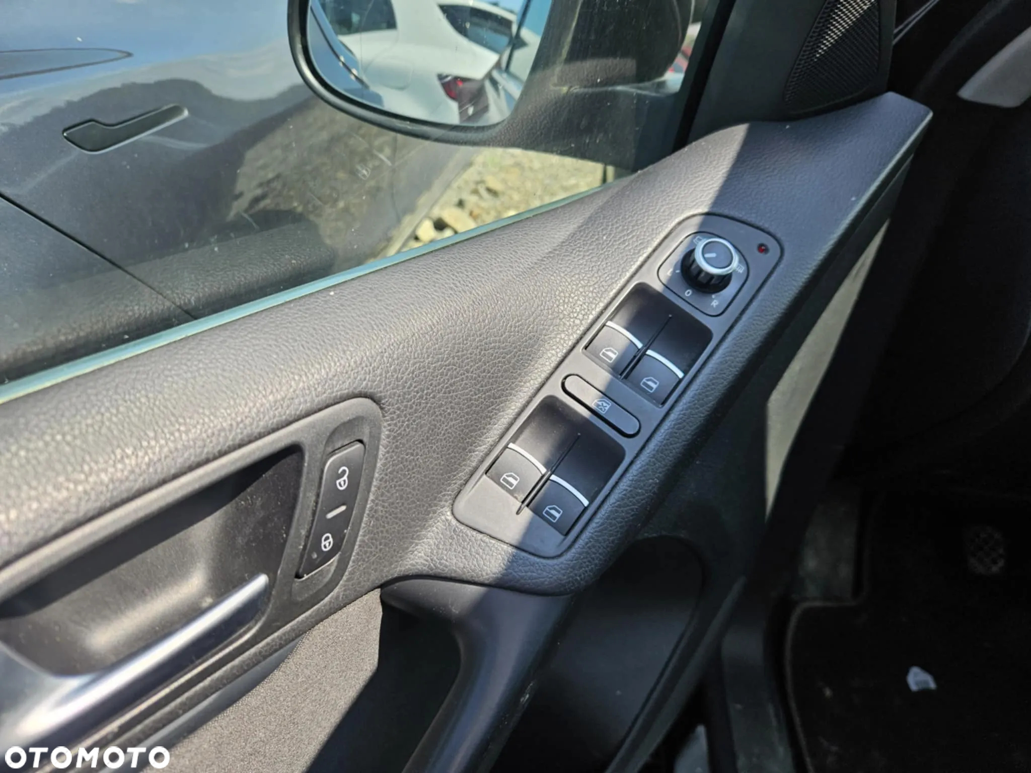 Volkswagen Tiguan 2.0 TDI DPF BlueMotion Technology Cup Sport & Style - 16