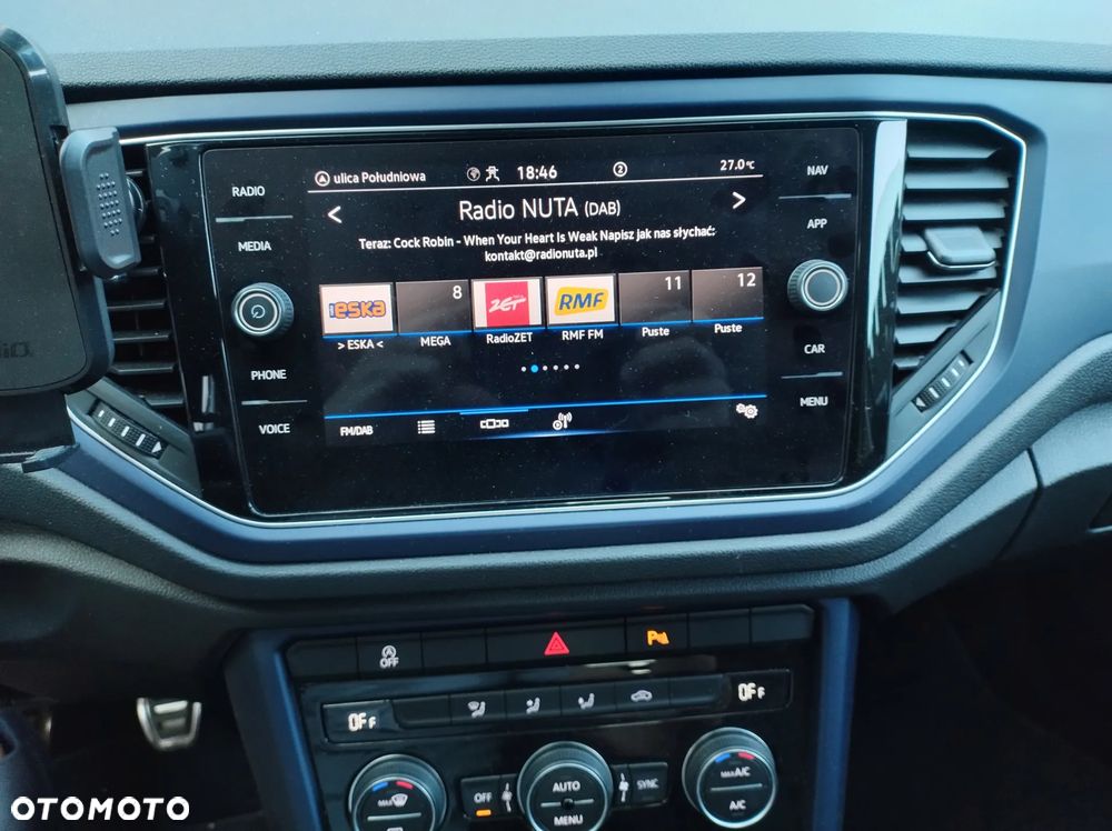 Volkswagen T-Roc - 15