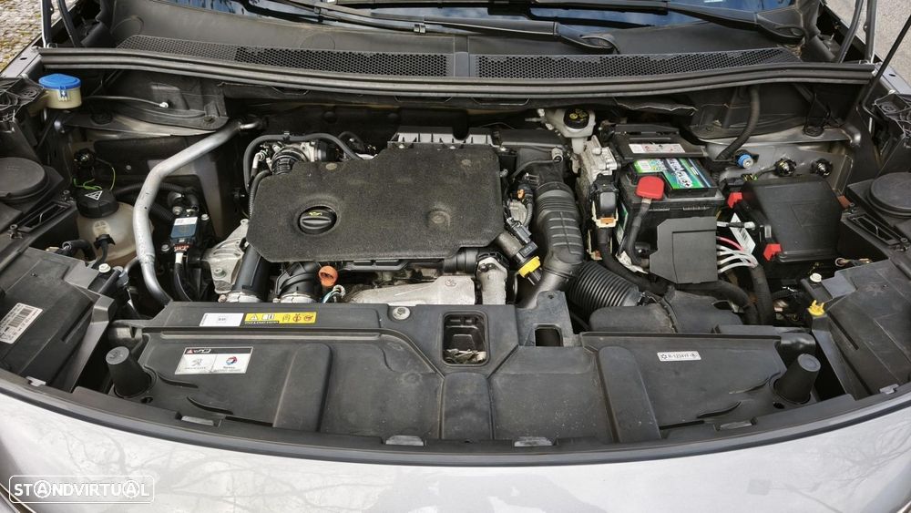 Peugeot 3008 1.5 BlueHDi Active Pack - 21