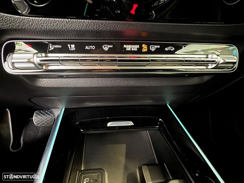 Mercedes-Benz GLA 250 e Progressive - 47