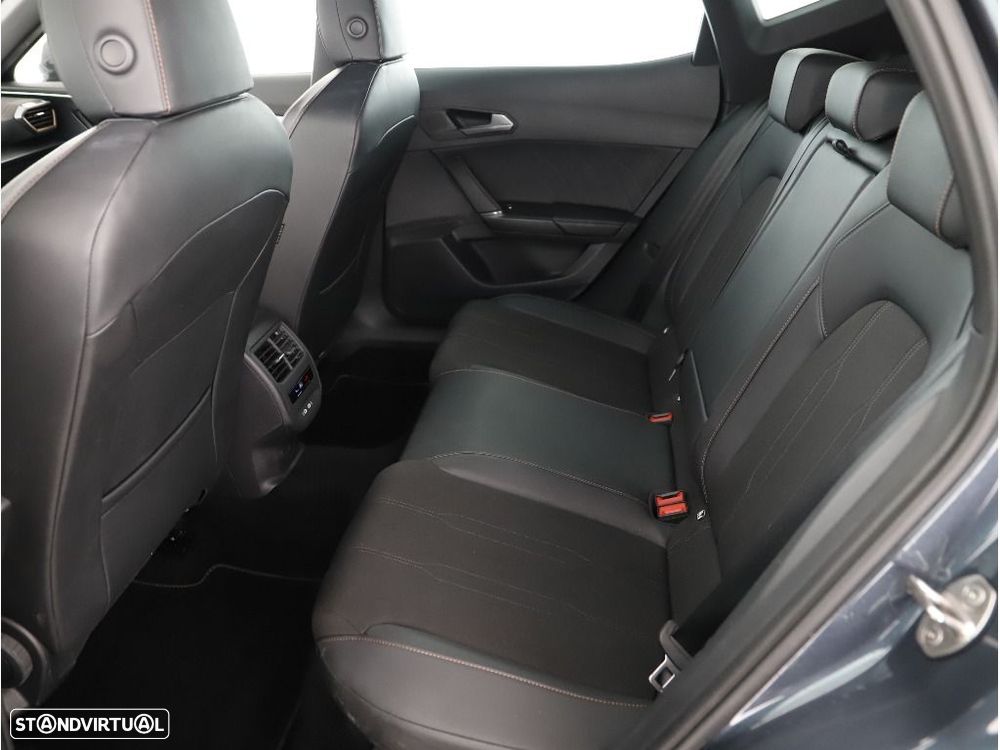 Cupra Formentor 1.4 e-Hybrid DSG - 23