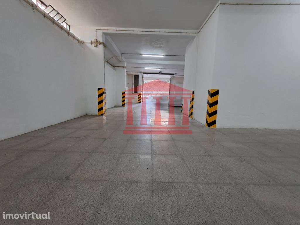 GARAGEM / ARMAZÉM - BARCELOS - Grande imagem: 4/4