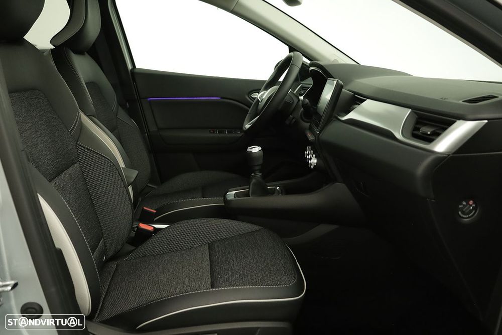 Renault Captur 1.0 TCe Techno Bi-Fuel - 23