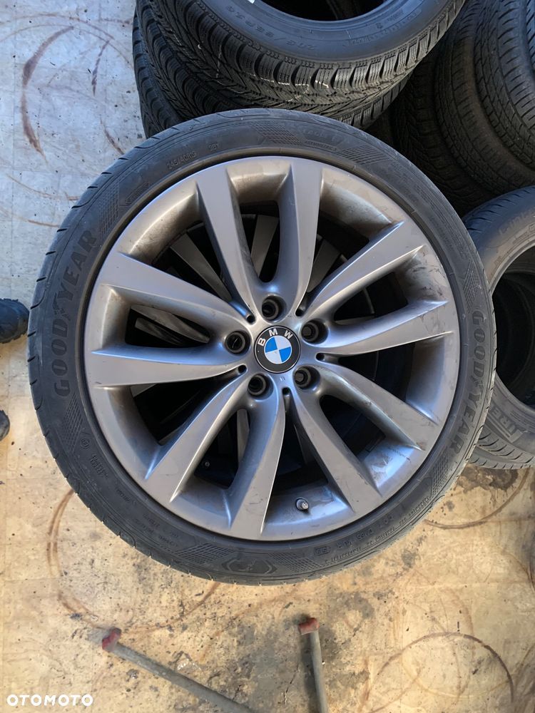 BMW Seria 5 520d xDrive - 23