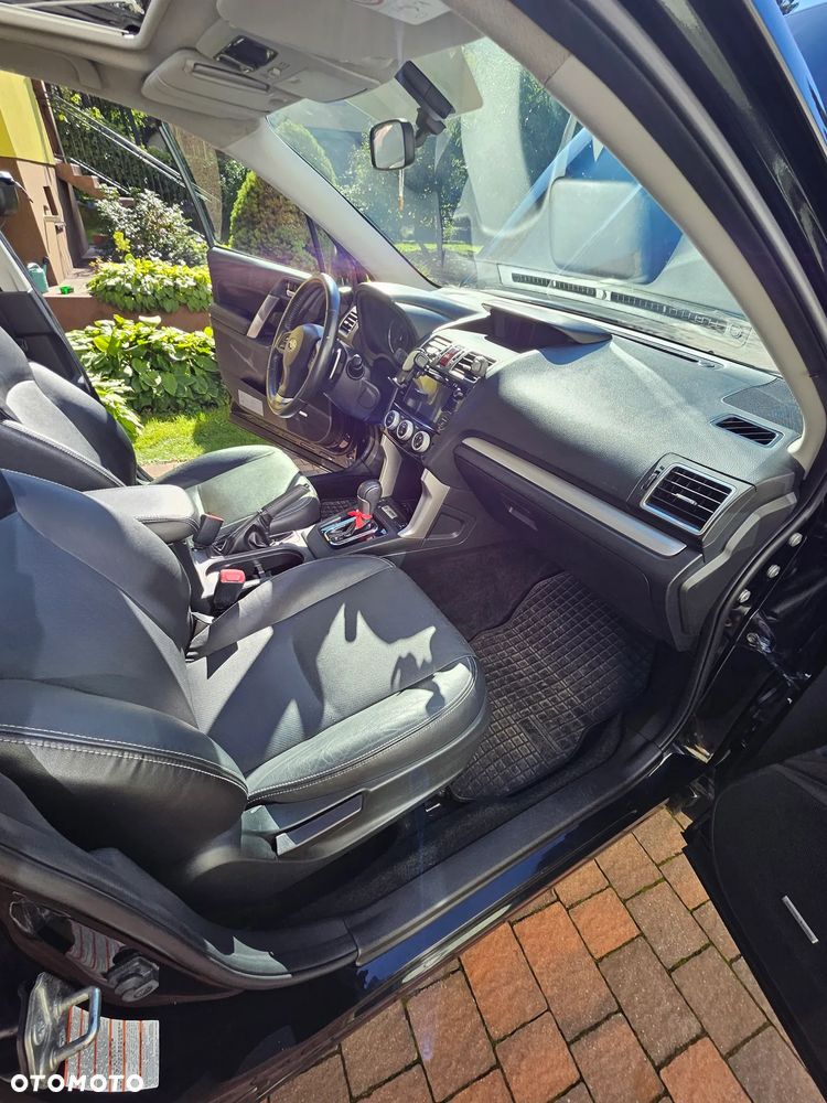 Subaru Forester 2.0D Platinum Lineartronic EU6 - 19