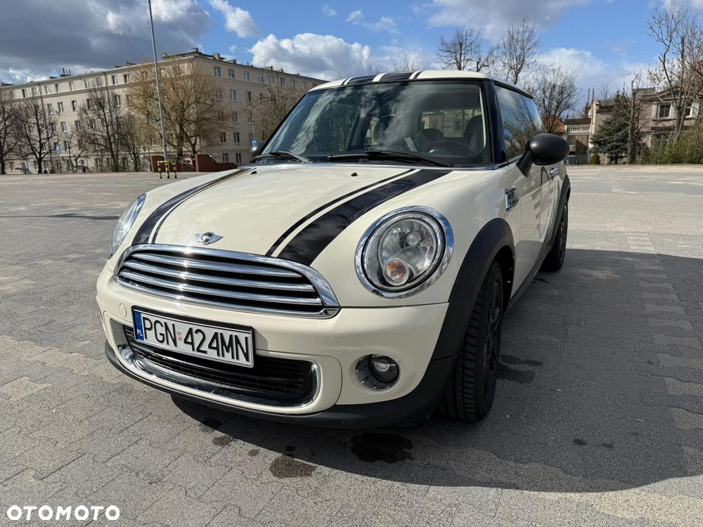 MINI ONE Brick Lane - 2