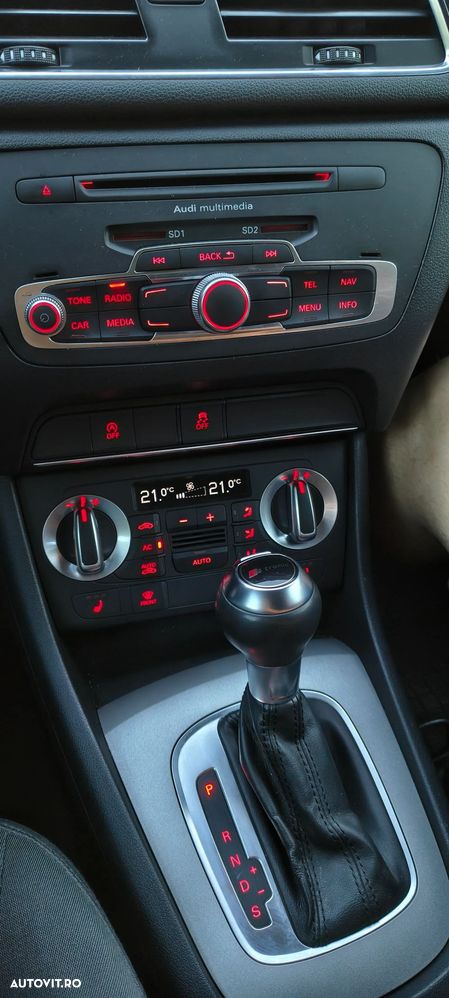 Audi Q3 2.0 TDI Quattro S tronic - 12