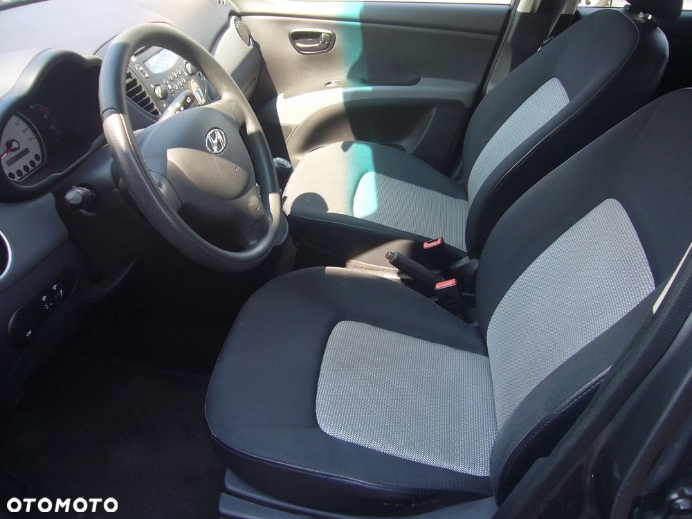 Hyundai i10 1.1 Comfort - 11