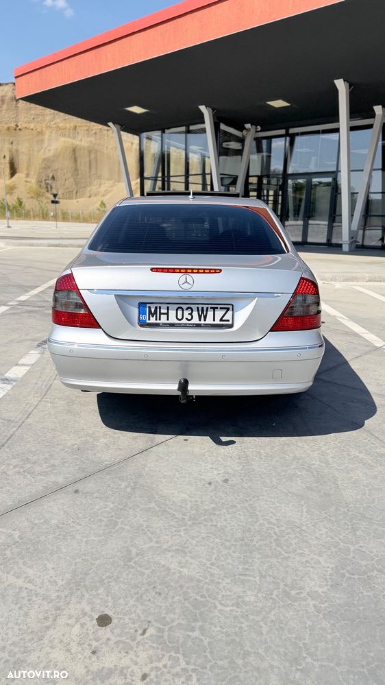 Mercedes-Benz E - 6