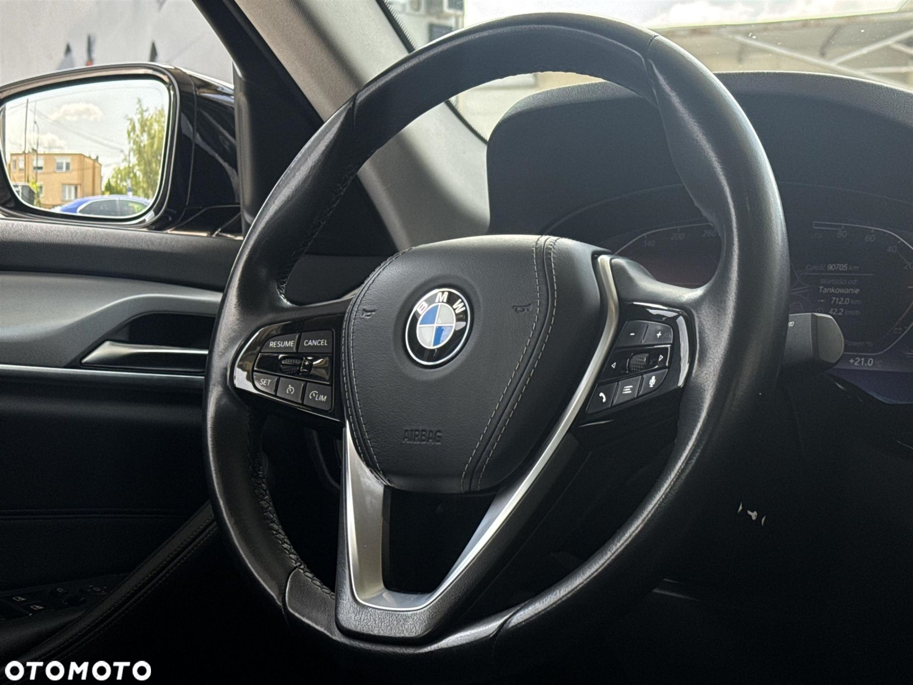 BMW Seria 5 520d xDrive - 9