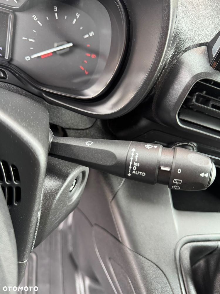 Toyota Proace City - 23
