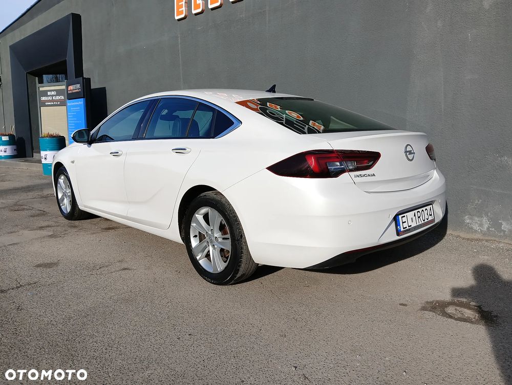 Opel Insignia 1.5 T Enjoy S&S - 5