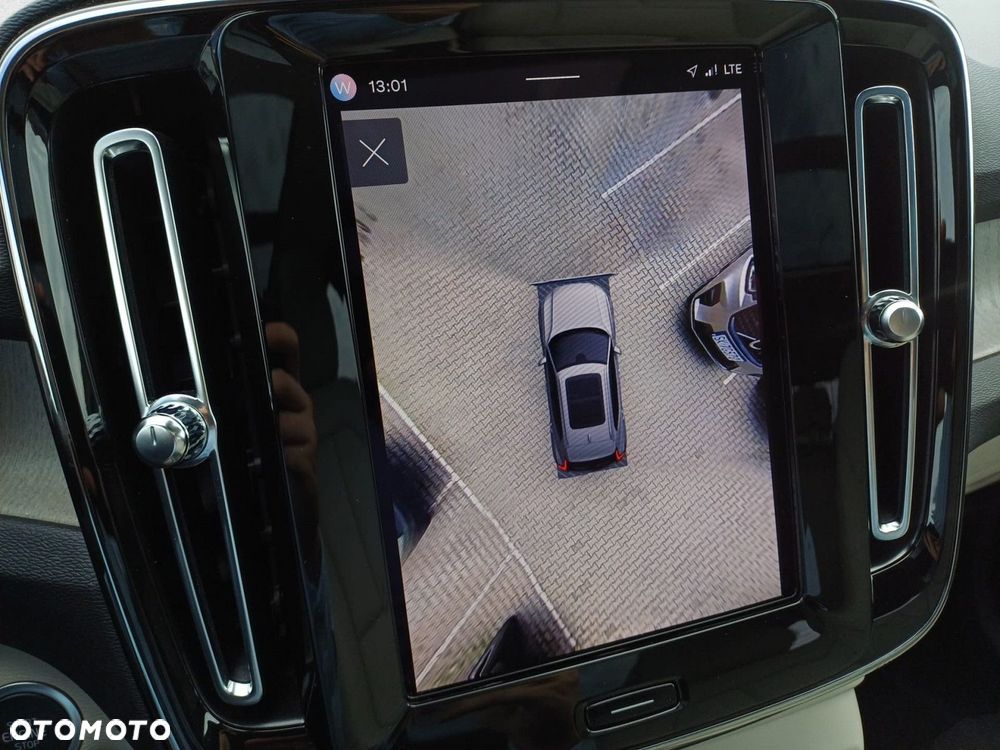Volvo XC 40 - 24