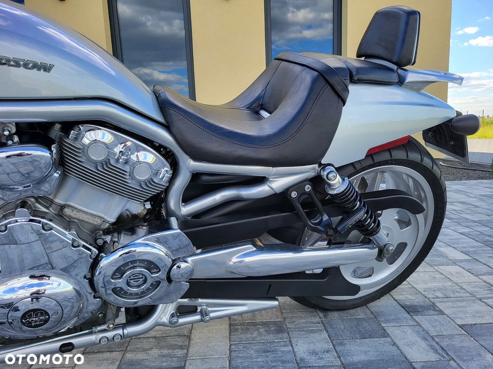 Harley-Davidson V-Rod Street Rod - 13