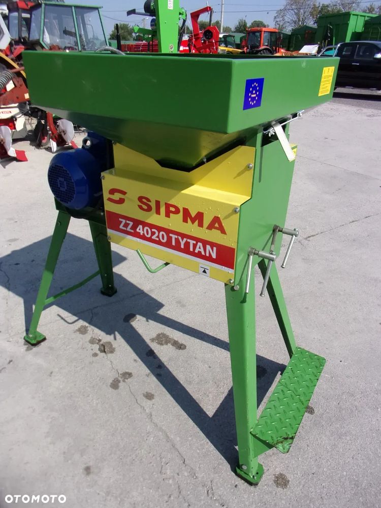 Sipma Śrutownik walcowy, Śrutownik bijakowy, Zgniatacz walcowy do ziarna, Gniotownik, Mieszalnik pasz Twister, H115 PomAugustów, S01/0-S01/1 Adraf, H-962/H-762 Agjat, ZZ 4020 Sipma, Igamet, MS-2000 Bin - 24