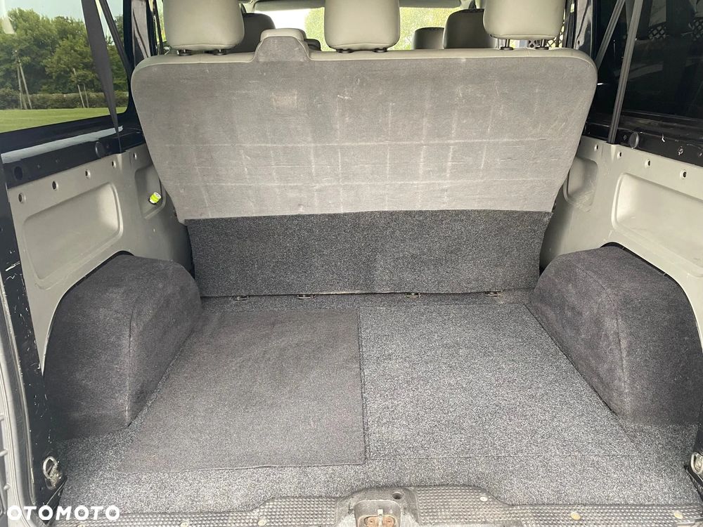 Opel Vivaro L2H1 2.9t - 20