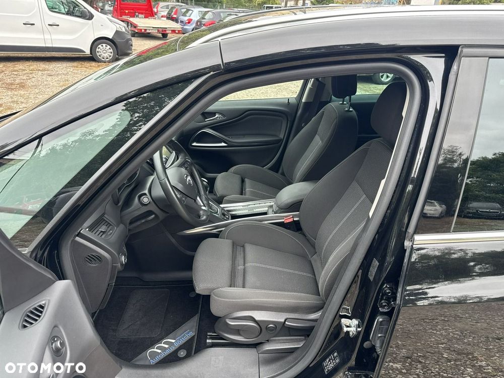 Opel Zafira - 24