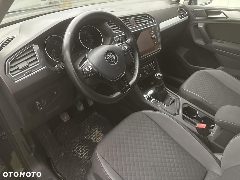 Volkswagen Tiguan 2.0 TDI BMT SCR Comfortline - 10