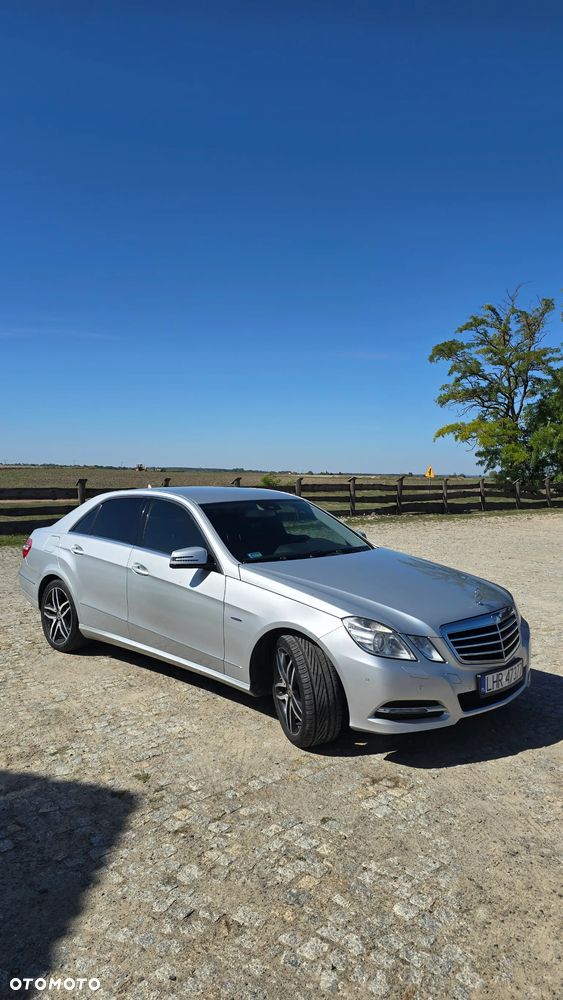 Mercedes-Benz Klasa E 220 CDI BlueEff Avantgarde - 16