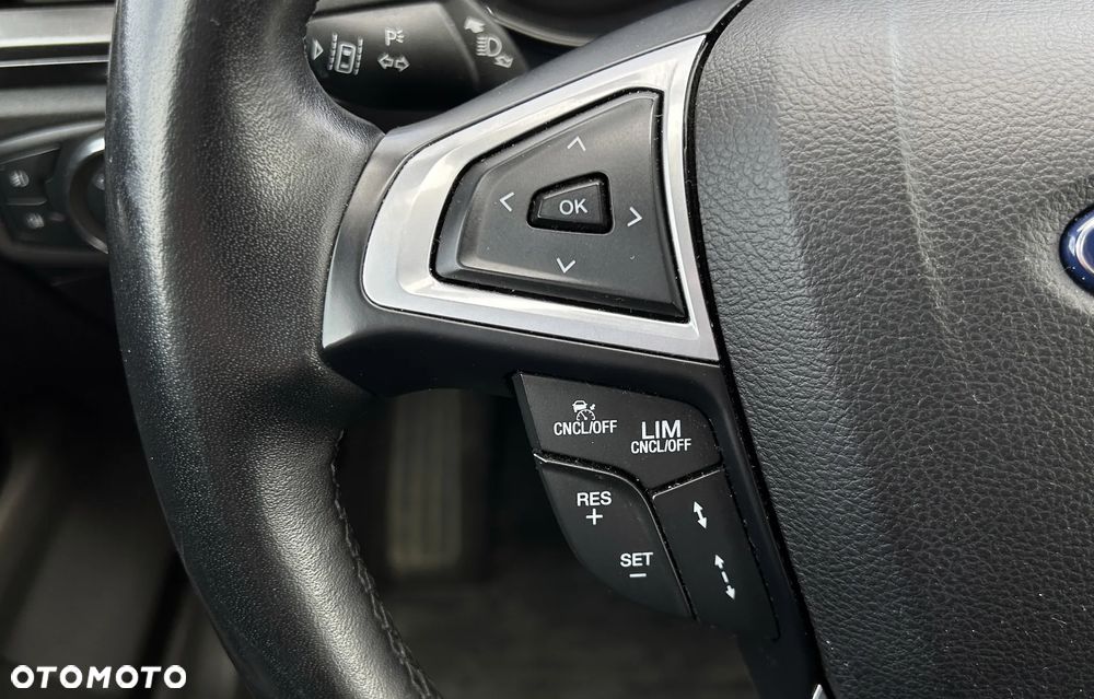 Ford Mondeo 2.0 Hybrid Titanium - 13