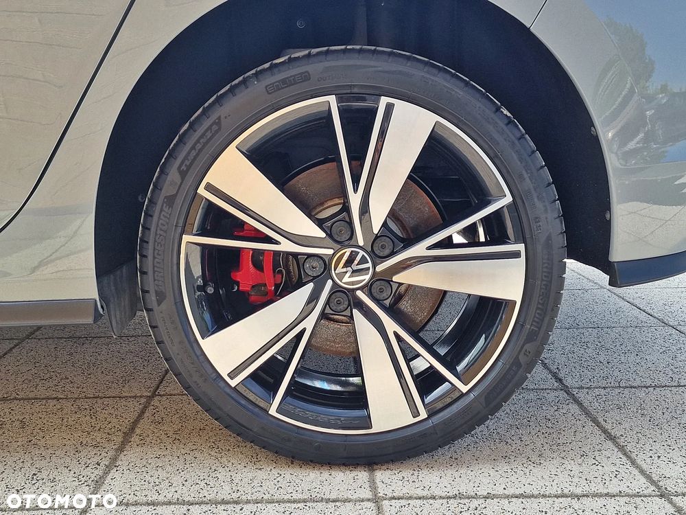 Volkswagen Golf 1.4 TSI Plug-In-Hybrid GTE - 22