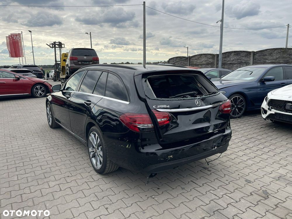 Mercedes-Benz Klasa C 200 d T 9G-TRONIC - 3