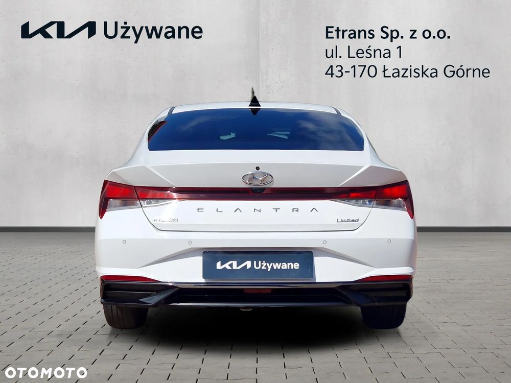 Hyundai Elantra 1.6 Smart - 4