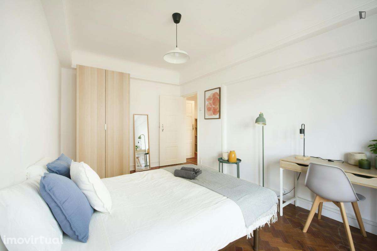 Quarto - localizado em Saldanha Lisbon - Grande imagem: 3/19