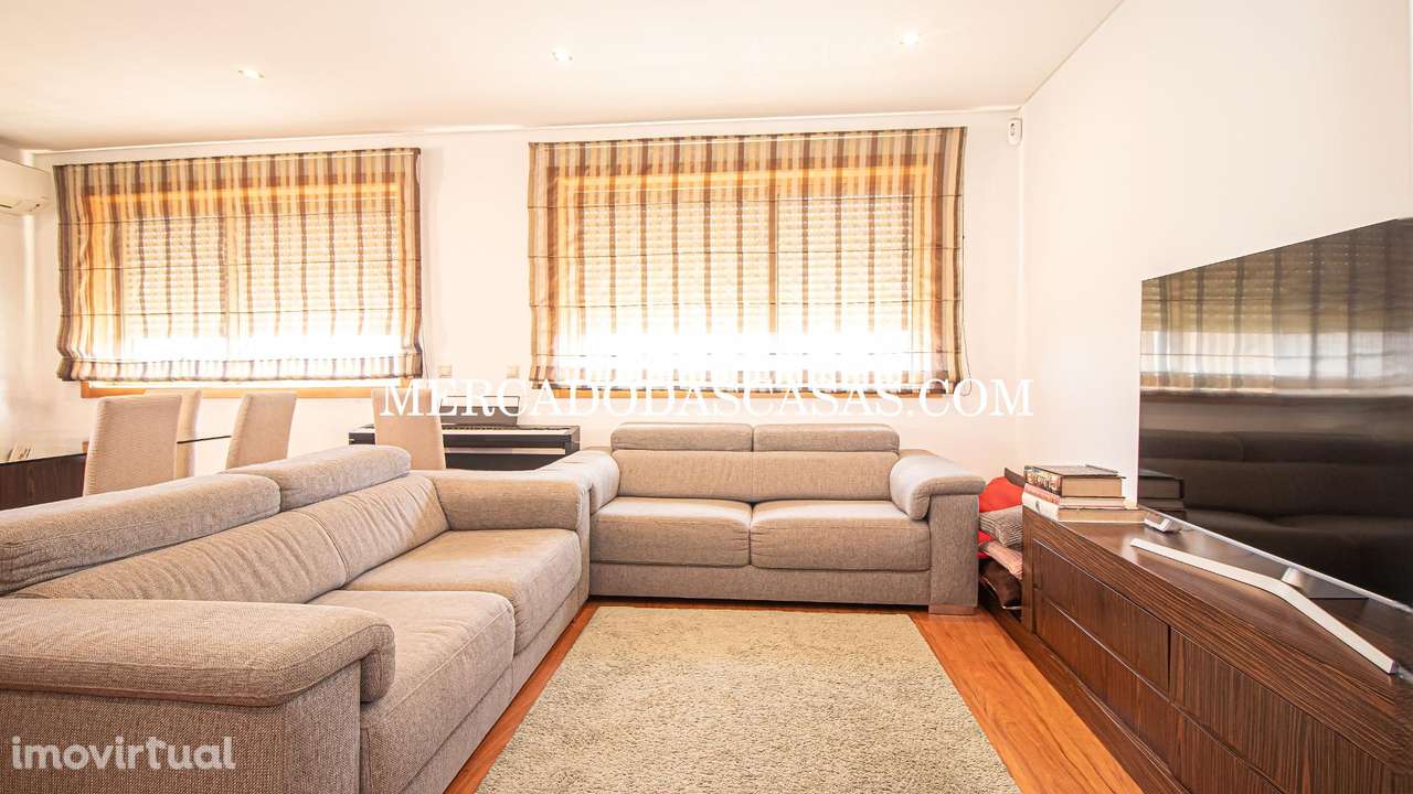 Apartamento T3 c/terraço, garagem box, elevador - Grande imagem: 4/34