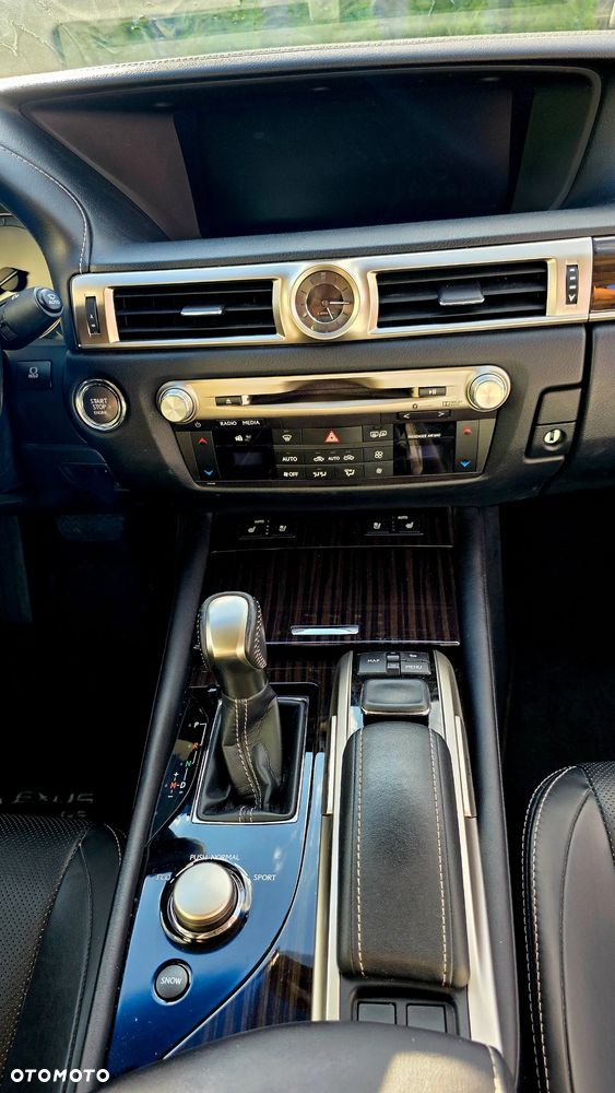 Lexus GS 200t / 300 Elegance - 3