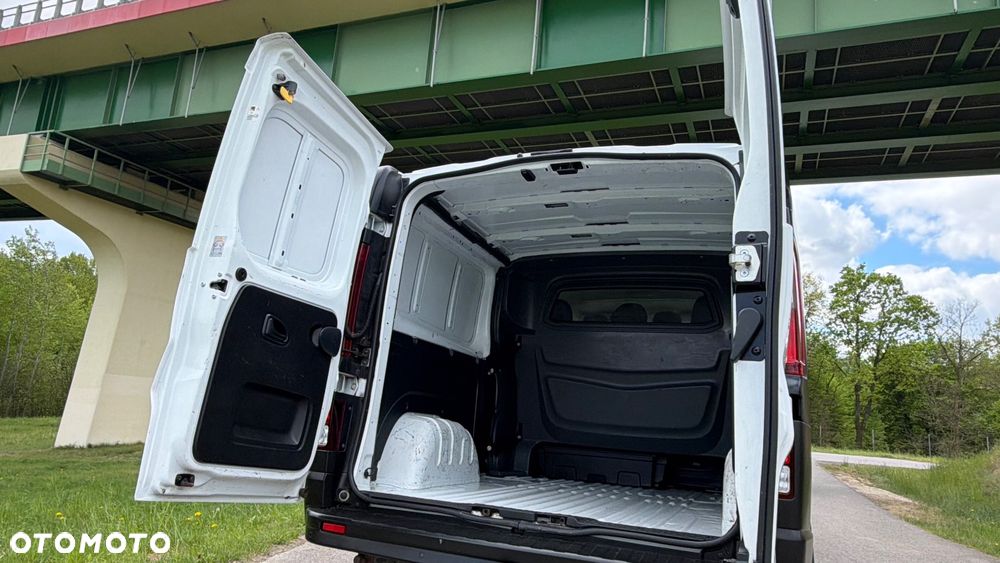 Renault Trafic - 24