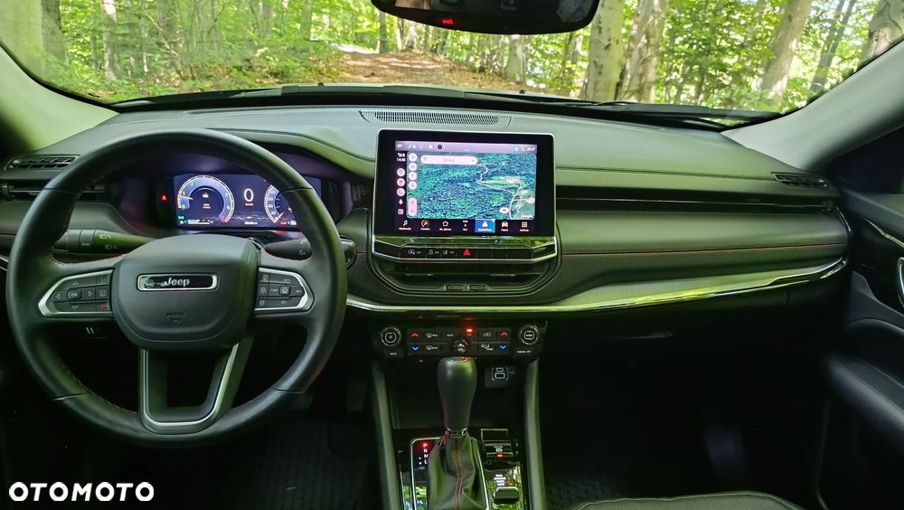 Jeep Compass - 11
