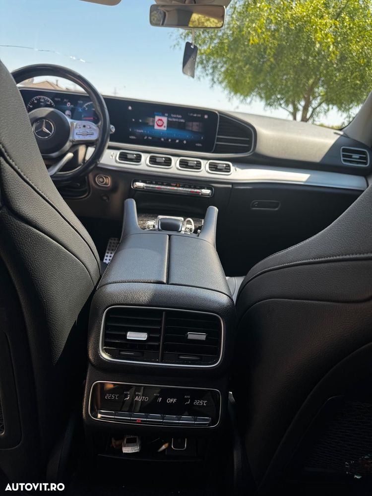 Mercedes-Benz GLE 300 d 4MATIC 9G-TRONIC AMG Line - 24