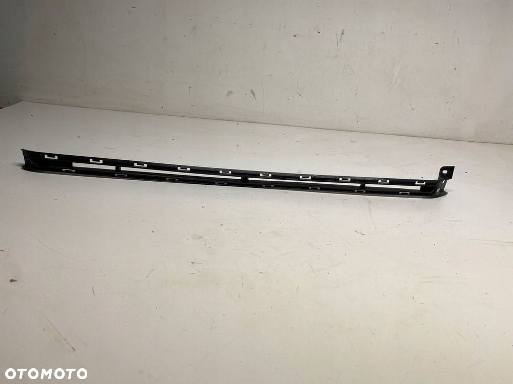 HYUNDAI I20 III KRATKA ŚRODKOWA ZDERZAKA PRZEDNIEGO 21-24 86569-C0000 - 2