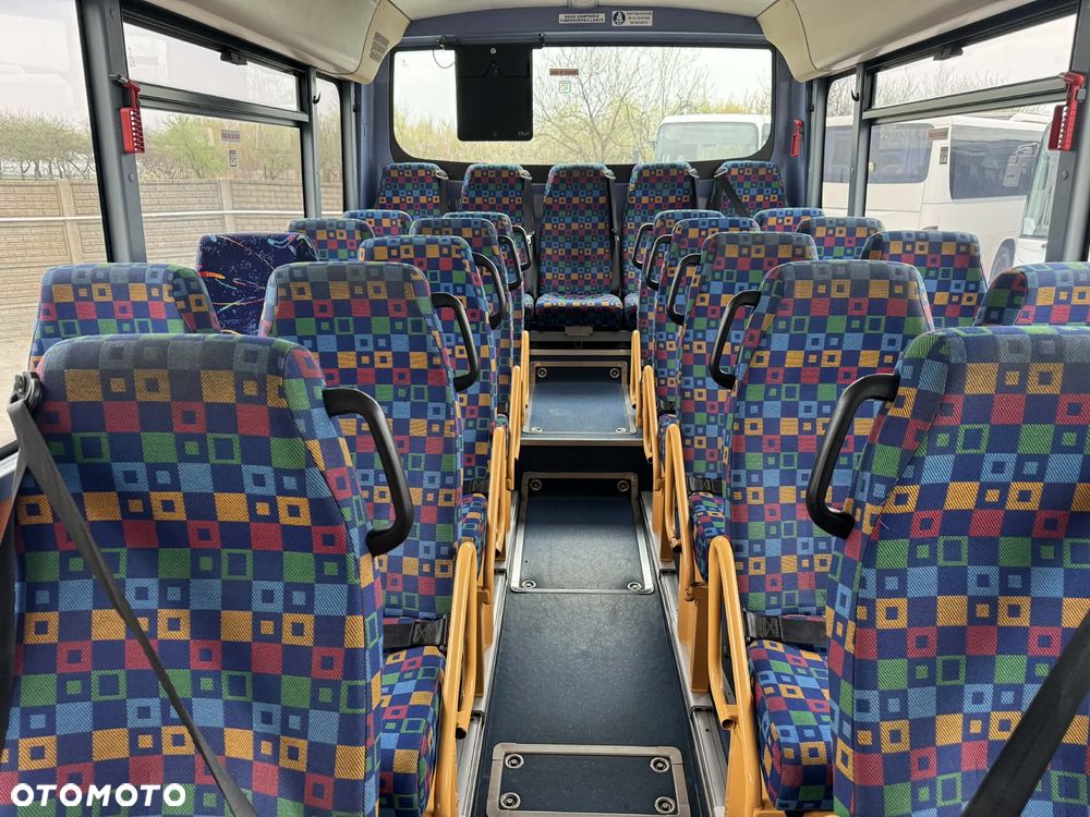 Irisbus Recreo - 16