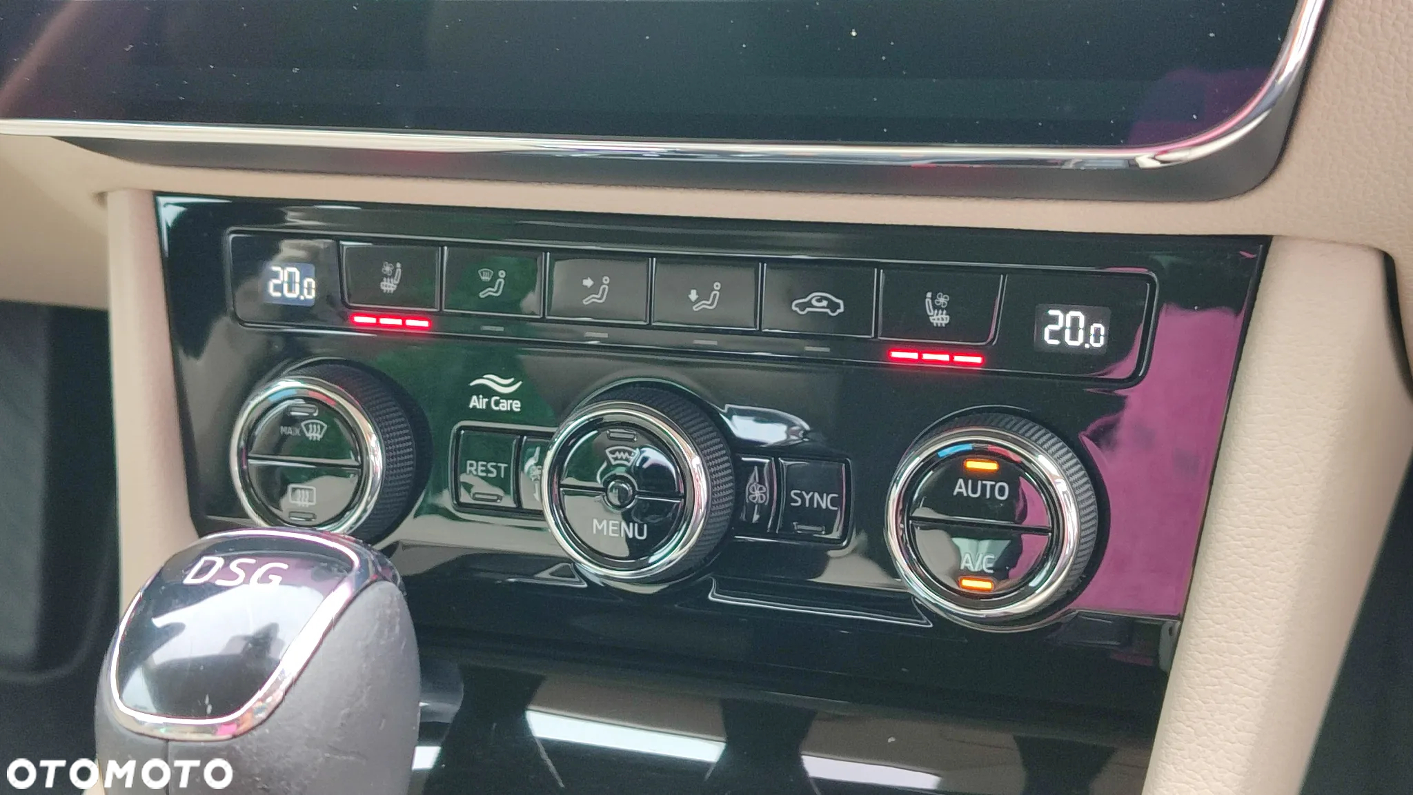 Skoda Superb 2.0 TSI L&K DSG - 31