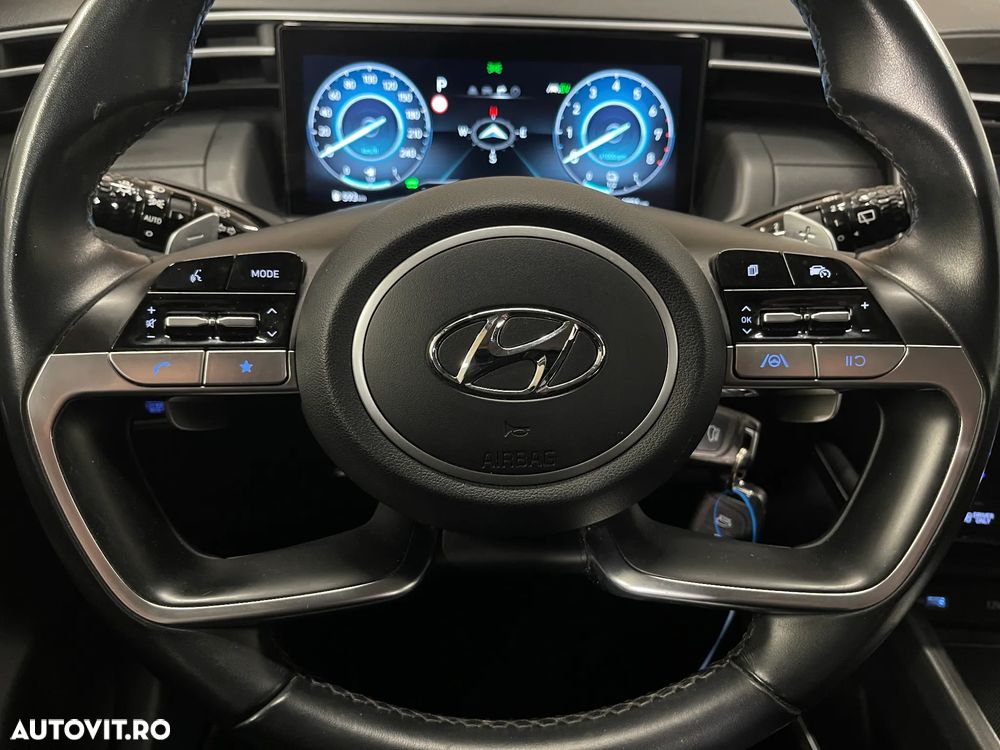 Hyundai Tucson 1.6 T-GDi HEV 2WD Advantage - 24
