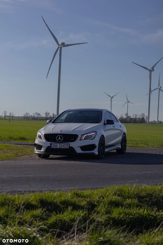 Mercedes-Benz CLA 45 AMG 4-Matic - 18