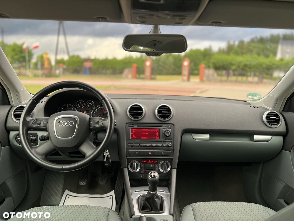 Audi A3 Sportback - 8