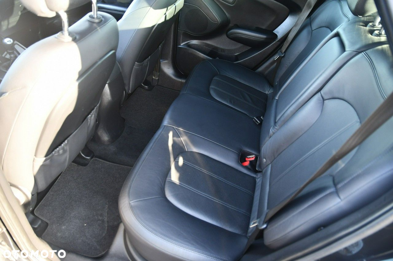 Hyundai ix35 - 19