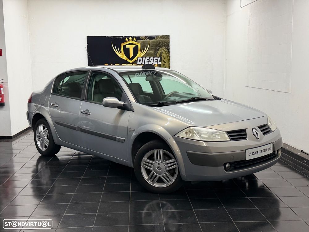 Renault Mégane 1.5 dCi Dynamique Luxe - 1