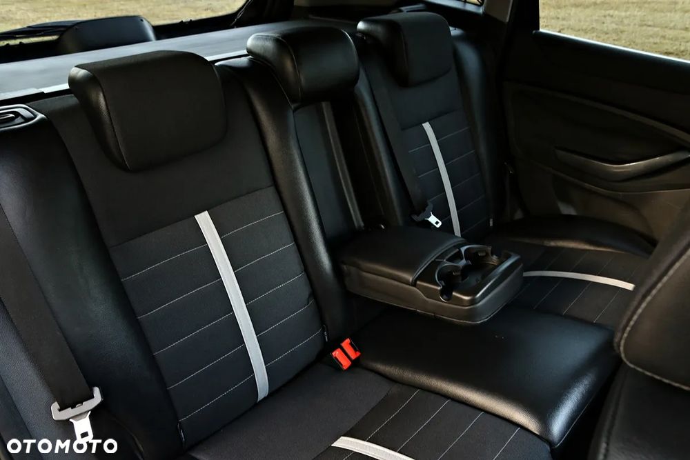 Ford Kuga 2.0 TDCi Trend - 32