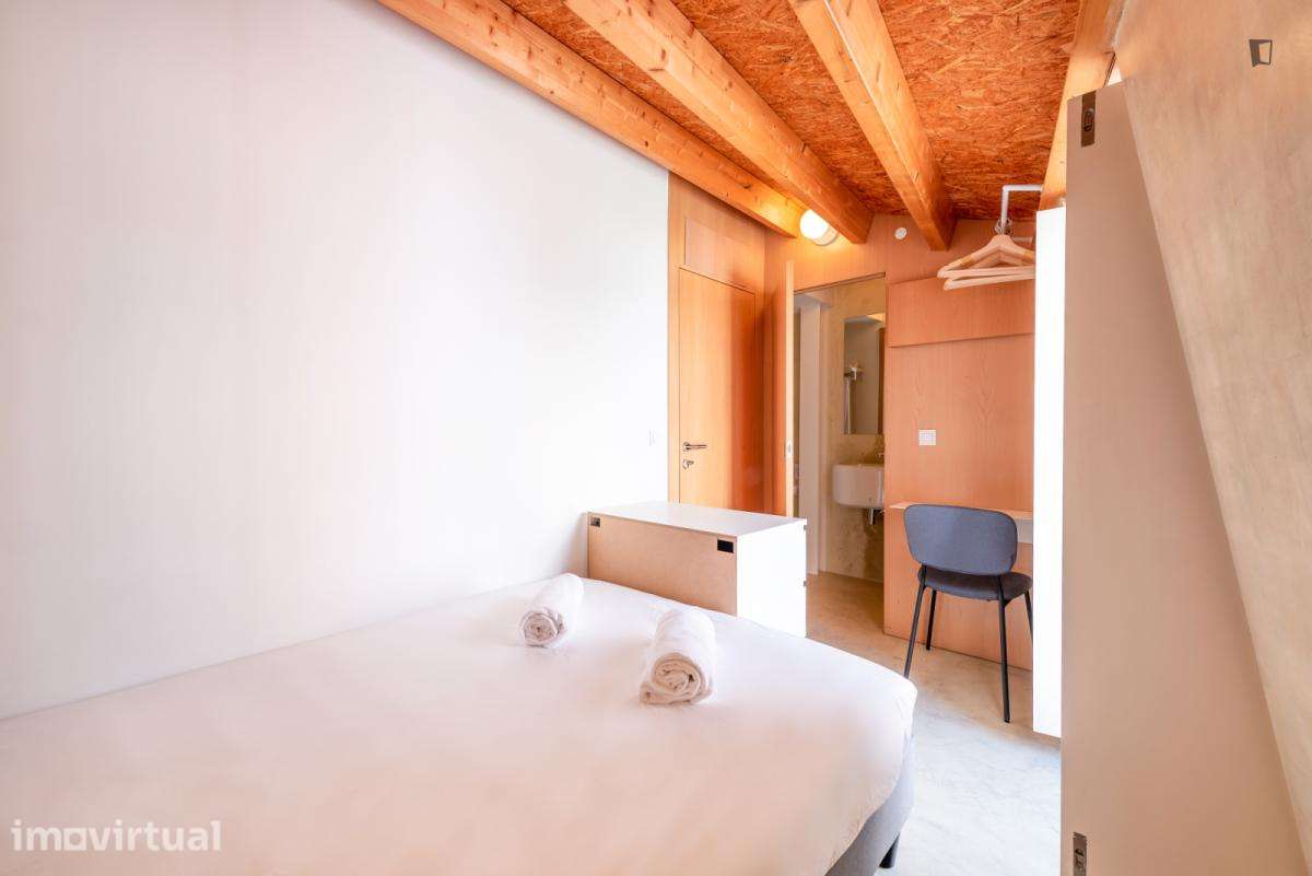 Quarto - localizado em São Bento Lisbon - Grande imagem: 3/12