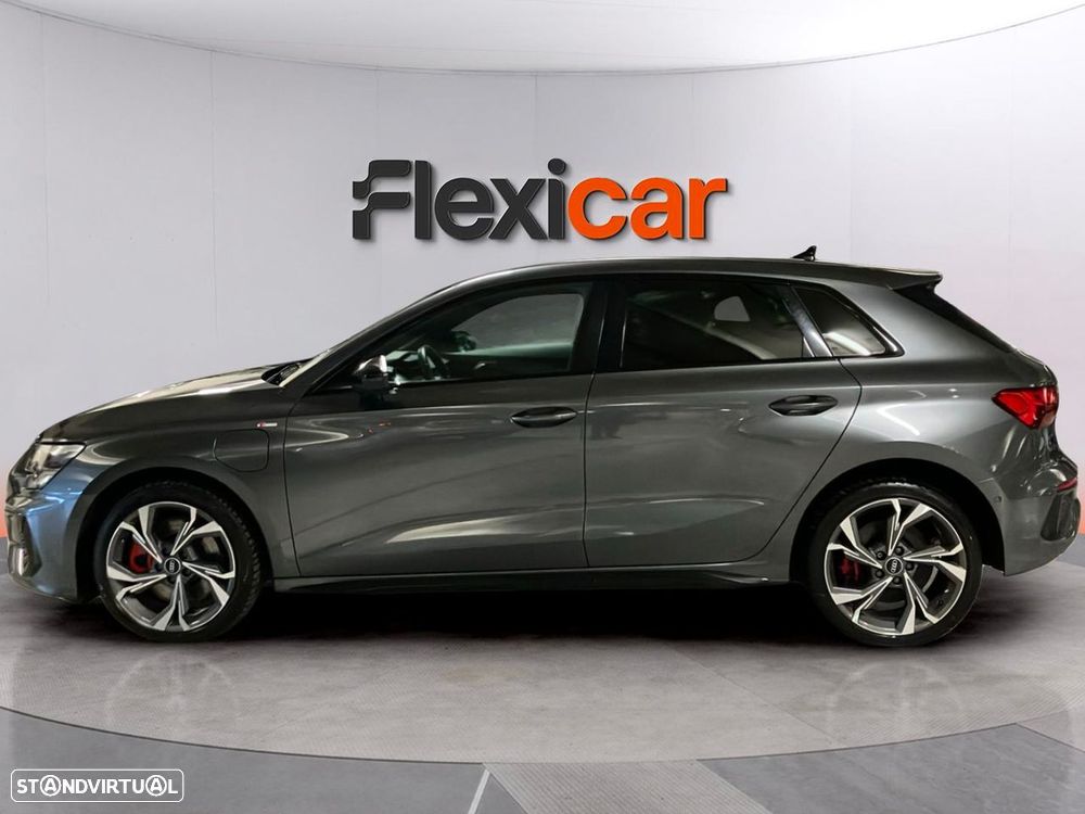 Audi A3 Sportback - 6