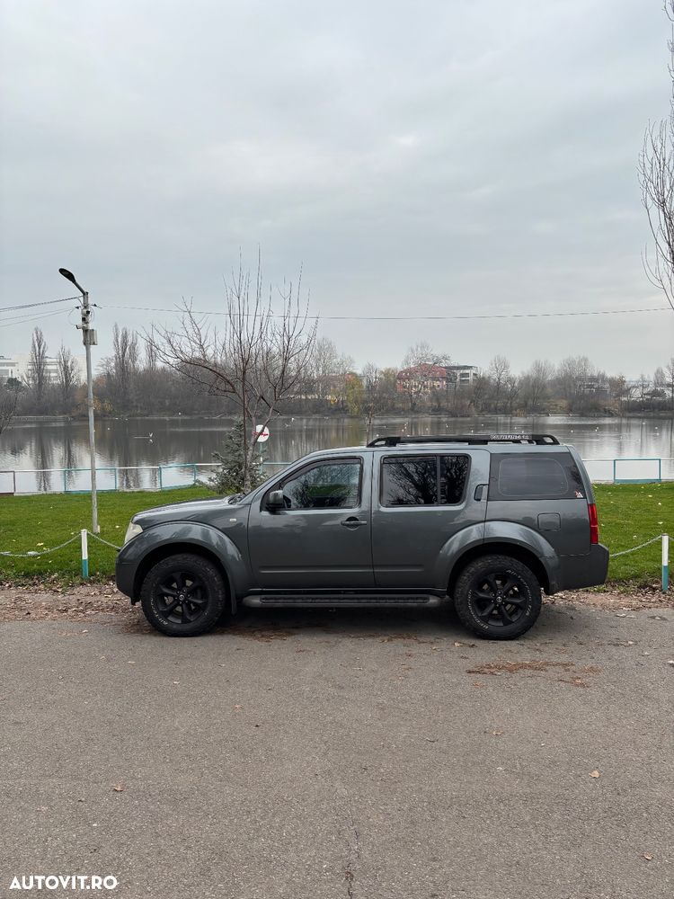 Nissan Pathfinder 2.5 dCi Comfort - 2