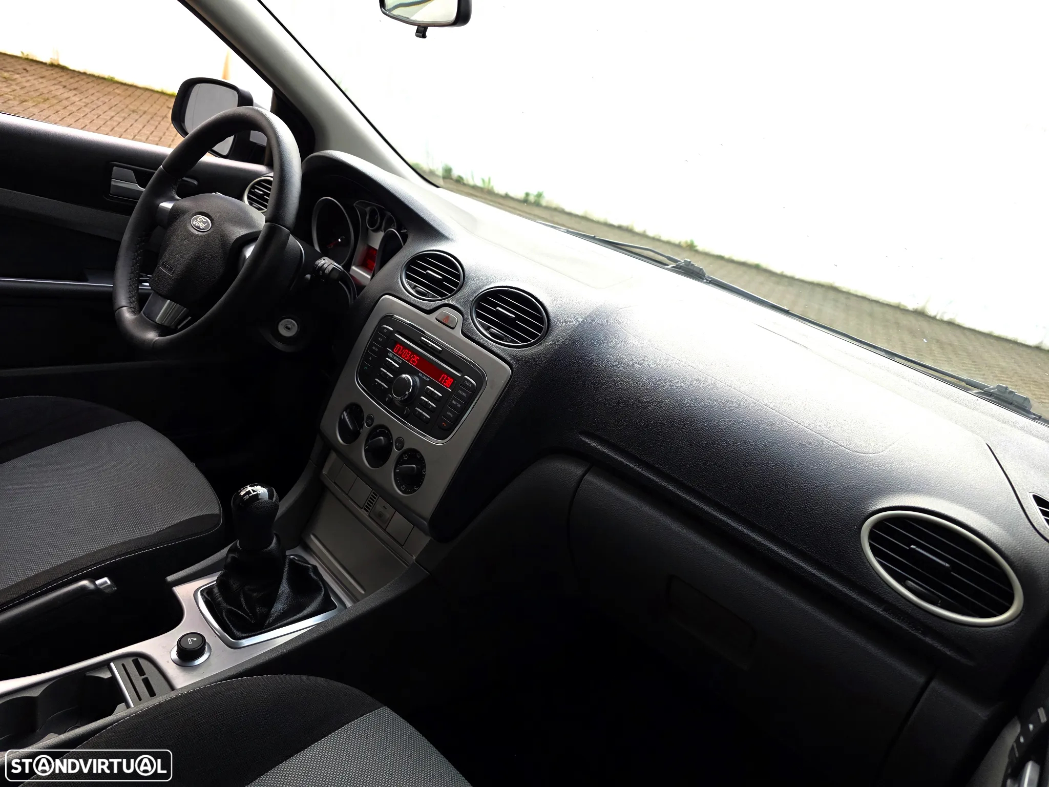 Ford Focus 1.6 TDCi Trend - 44