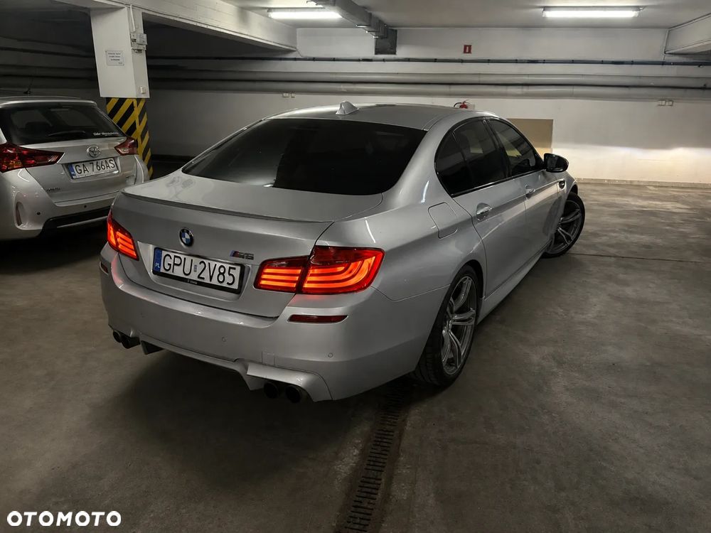 BMW M5 Standard - 6
