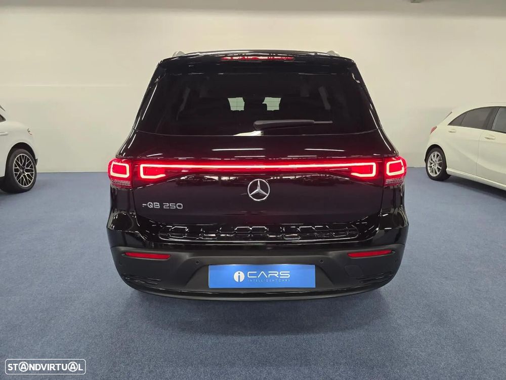 Mercedes-Benz EQB 250 Progressive - 8